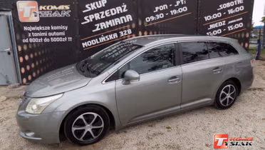 TOYOTA Avensis