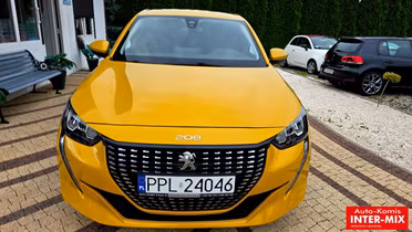PEUGEOT 208