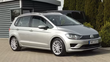 VOLKSWAGEN Golf Sportsvan