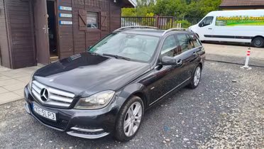 MERCEDES-BENZ C Klasa