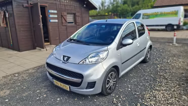 PEUGEOT 107