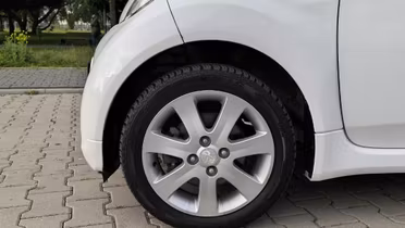 PEUGEOT iOn