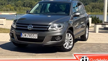 VOLKSWAGEN Tiguan