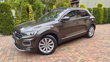 VOLKSWAGEN T-ROC