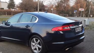 JAGUAR XF