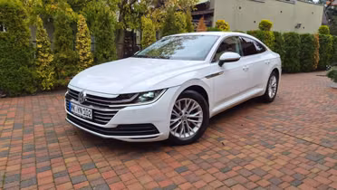 VOLKSWAGEN Arteon