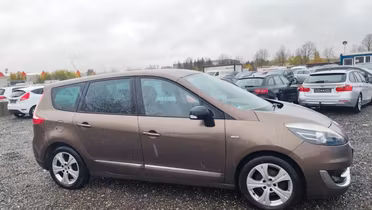 RENAULT Grand Scenic