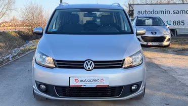 VOLKSWAGEN Touran