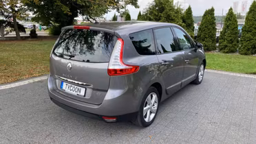 RENAULT Grand Scenic