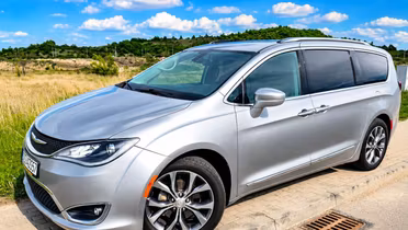 CHRYSLER Pacifica