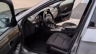 MERCEDES-BENZ E Klasa