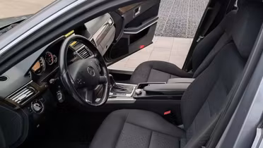 MERCEDES-BENZ E Klasa