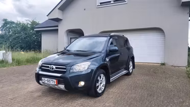 TOYOTA RAV4