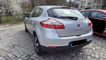 RENAULT Megane