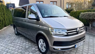 VOLKSWAGEN Multivan