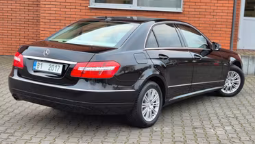 MERCEDES-BENZ E Klasa