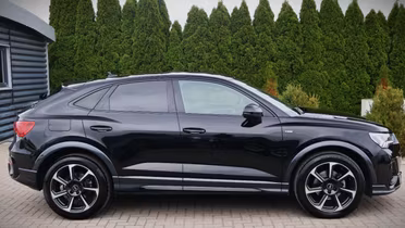 AUDI Q3 Sportback