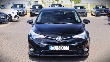 TOYOTA Avensis