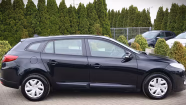 RENAULT Megane