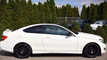 MERCEDES-BENZ C Klasa