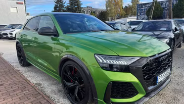 AUDI RS Q8