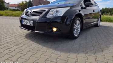 TOYOTA Avensis