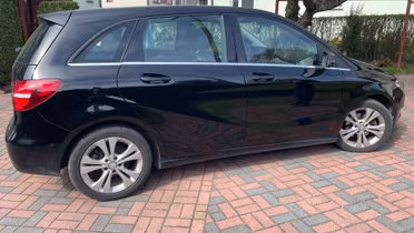 MERCEDES-BENZ B Klasa