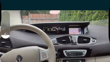 RENAULT Grand Scenic