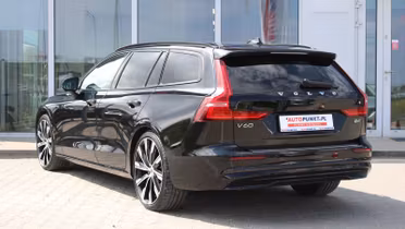 VOLVO V60 R DESIGN