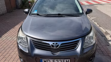 TOYOTA Avensis
