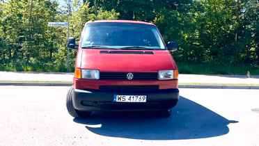 VOLKSWAGEN Transporter