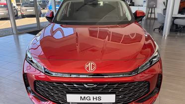 MG HS