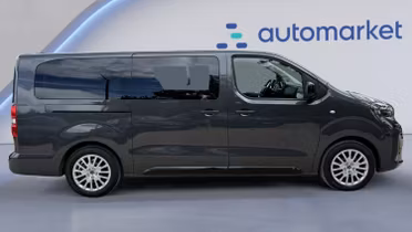 PEUGEOT Traveller