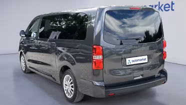 PEUGEOT Traveller