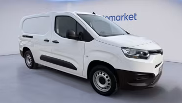 TOYOTA Proace City