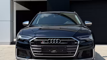 AUDI S6 Avant