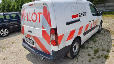 PEUGEOT Partner Van
