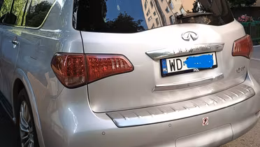 INFINITI QX70