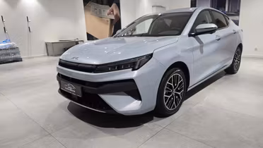 JAC J7