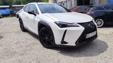 LEXUS UX