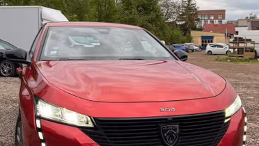 PEUGEOT 308