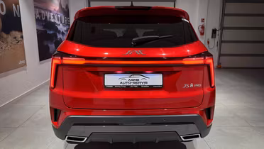 JAC JS8