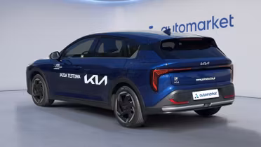 KIA K4