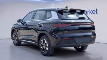 BYD Sealion 5