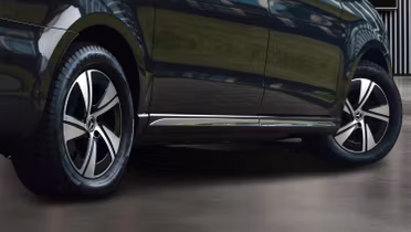 MERCEDES-BENZ EQV
