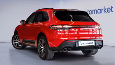 PORSCHE Macan