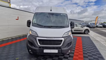 PEUGEOT Boxer