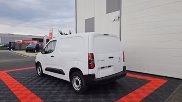 PEUGEOT Partner