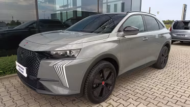 DS DS7