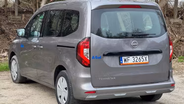 NISSAN Townstar